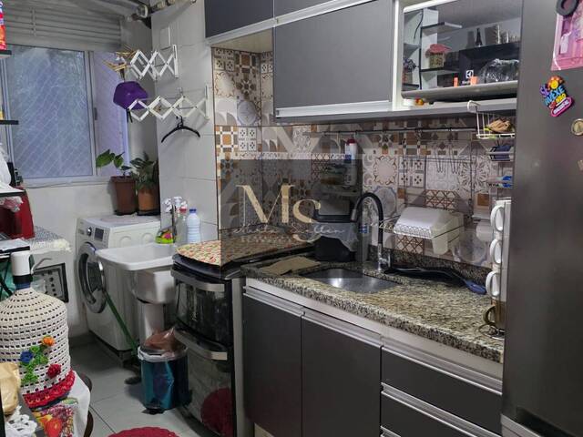 #81 - Apartamento para Venda em São Paulo - SP