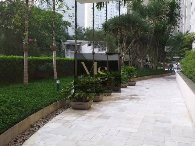 #111 - Apartamento para Venda em São Paulo - SP